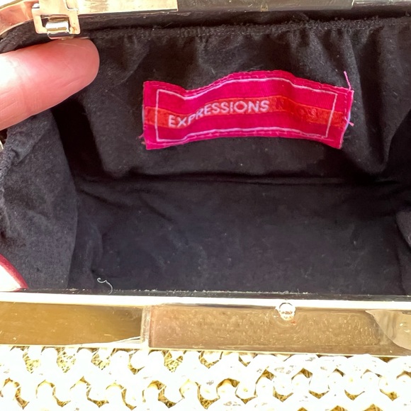 Expressions NYC Clutch W/ Removable Chain Strap NWT - Picture 11 of 12